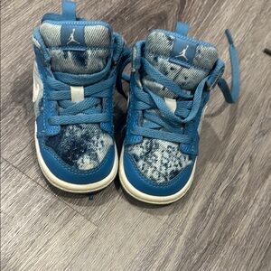 Jordan Kids Blue Sneakers